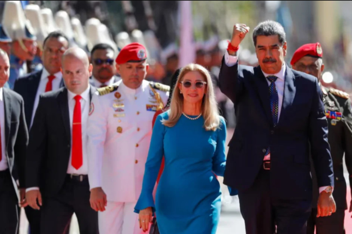 Maduro juró como Presidente de Venezuela en un clima de tensión por las denuncias de fraude electora