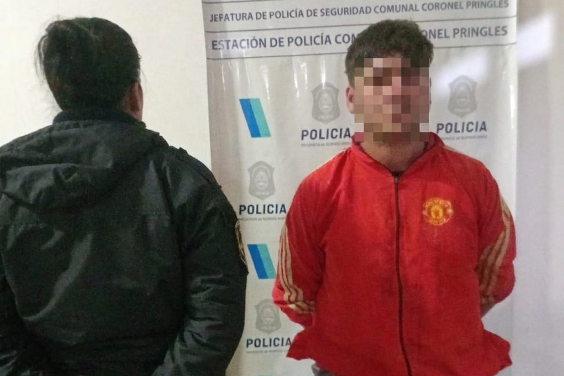  Dos aprehendidos tras disturbios y agresión a un policía en Plaza Balbín