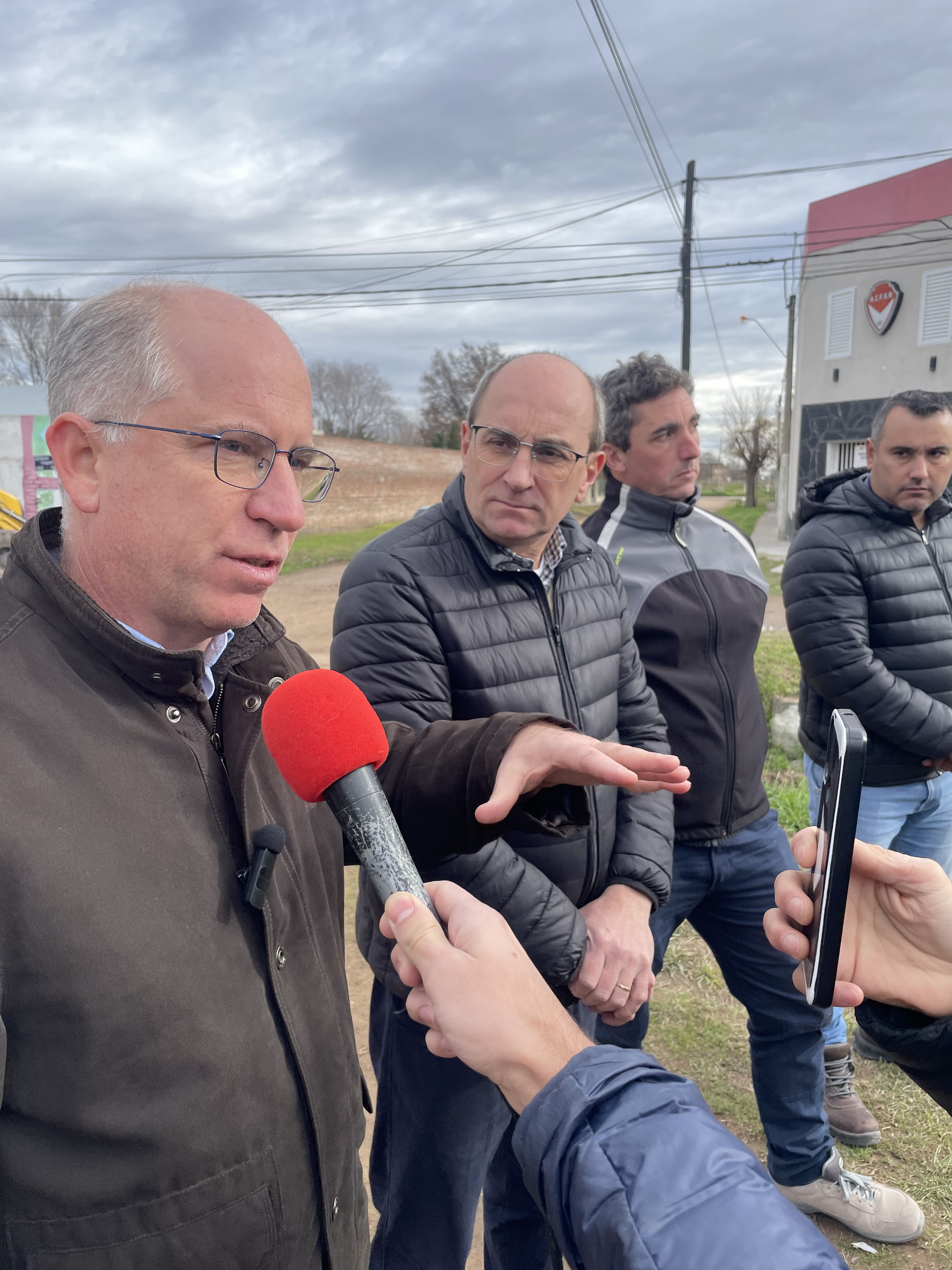 Comenzó una obra pluvial clave en Barrio Roca para reducir el riesgo de anegamientos