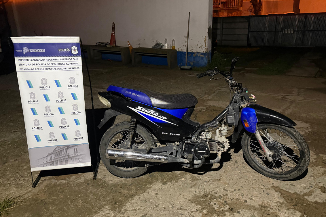  Recuperan moto robada y aprehenden a un joven por encubrimiento