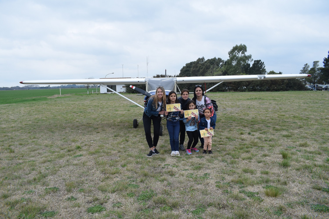 Vuelos de bautismo y actividades recreativas en el Aeroclub