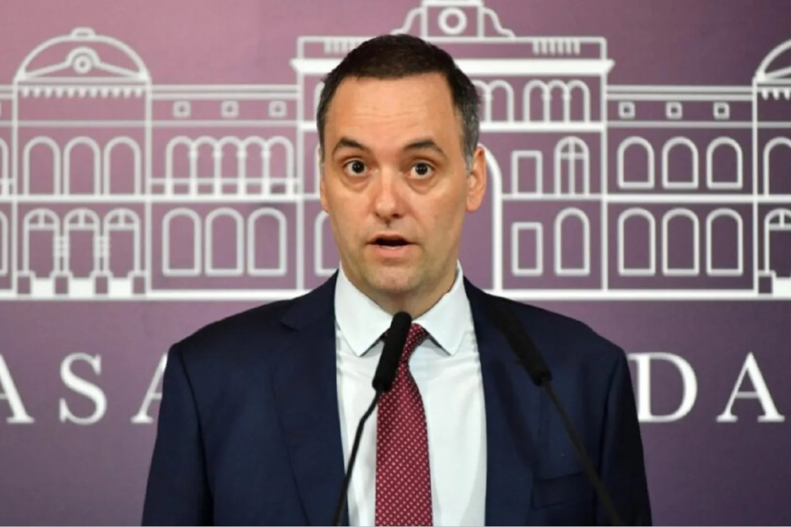 El Gobierno anunció la eliminación de aranceles para la importación de teléfonos celulares  