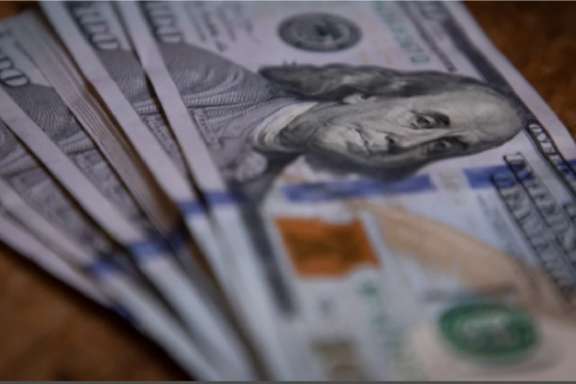  Cómo se podrá comprar dólares a partir del lunes 