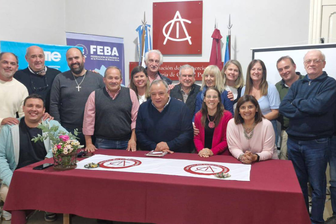   La Asociación de Comercio e Industria presentó su nueva comisión directiva