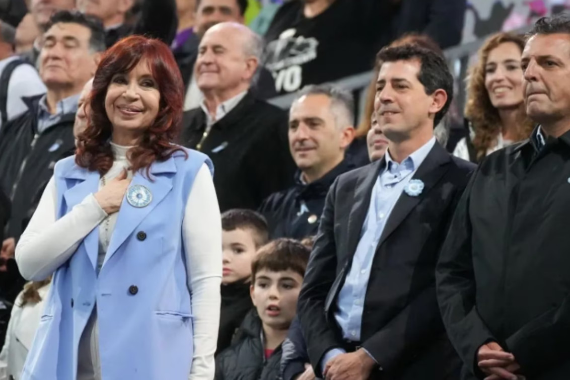 Sergio Massa y Wado de Pedro salieron fortalecidos del acto de Cristina Kirchner y ya hacen campaña