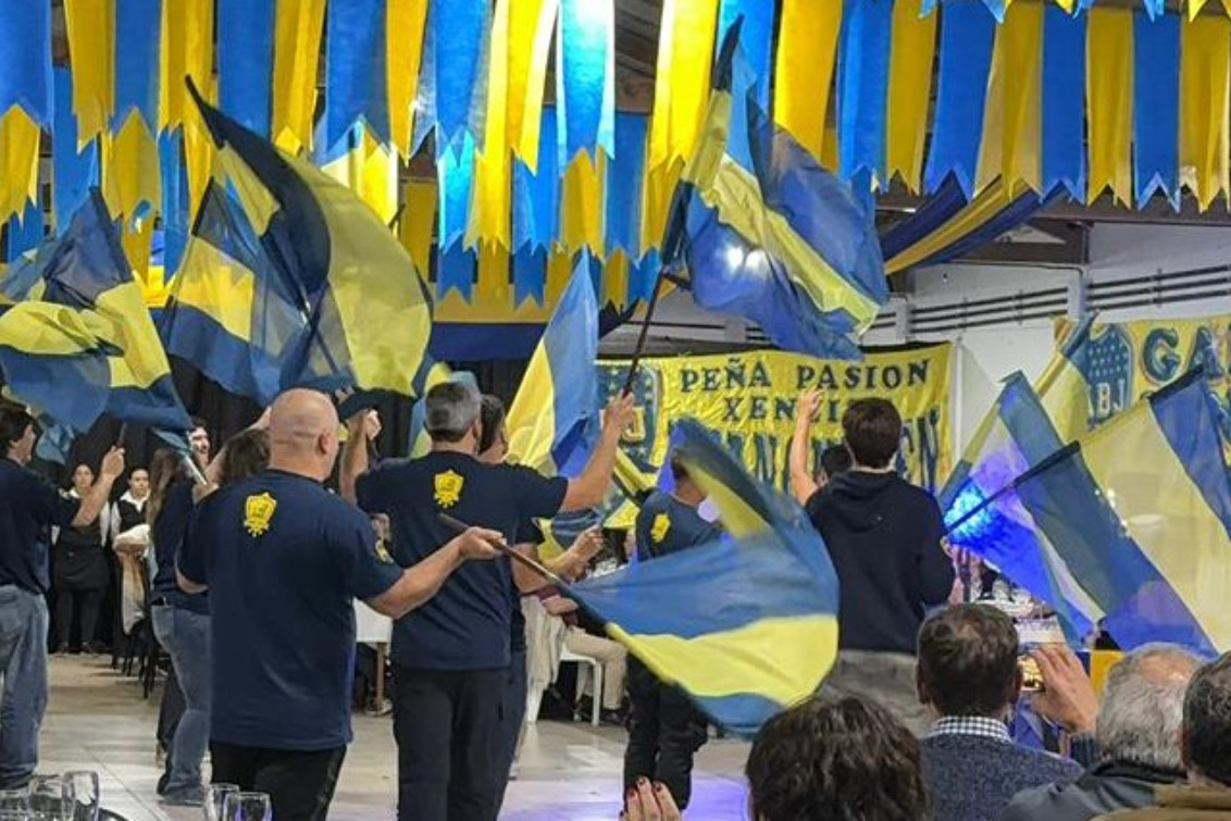  La peña “El Único Grande” vivió una fiesta con la visita de Alberto Márcico y miembros de “La 12”