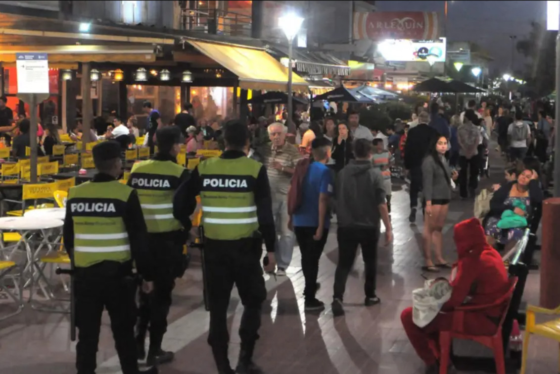 Semana caliente en Monte Hermoso: armas, droga y violencia en una serie de operativos policiales