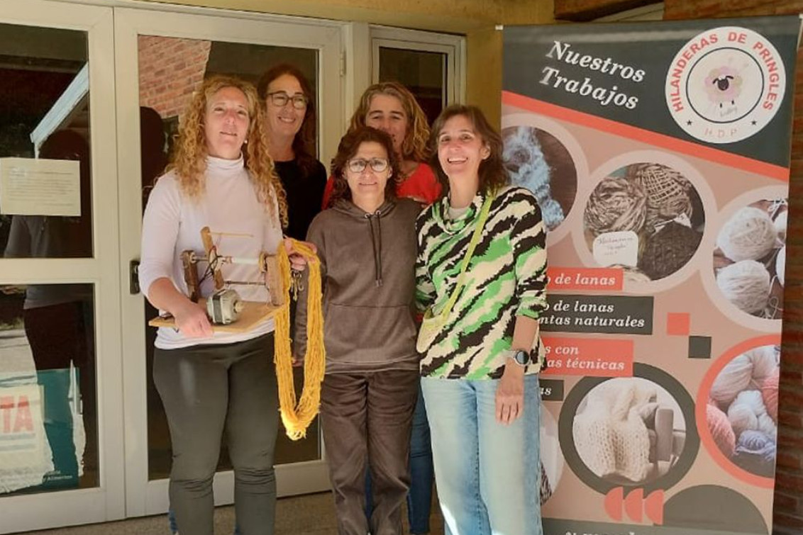  Taller de hilado en el INTA