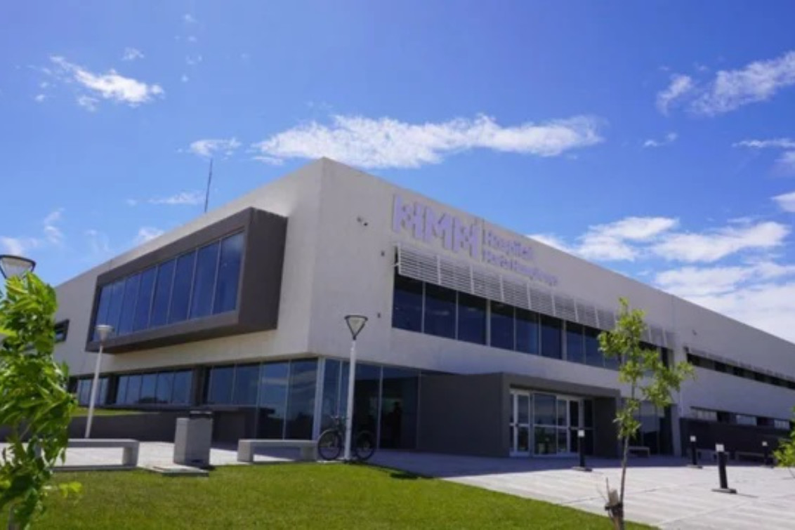 Nacieron trigemelas, un caso que se da en 200 millones de nacimientos  