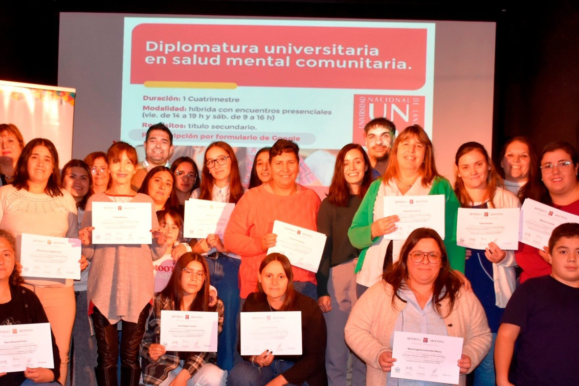  Entregaron certificados de la Diplomatura en Salud Mental Comunitaria