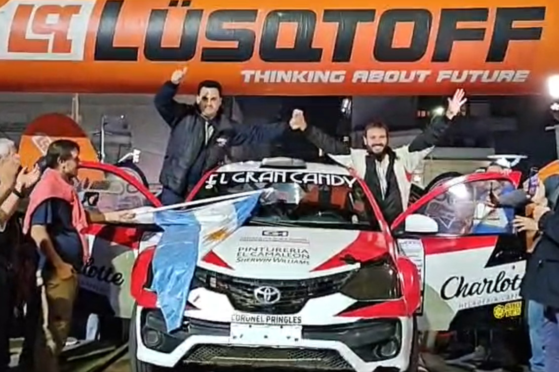  Se largó el Rally de Azul con la presencia de 15 pilotos pringlenses