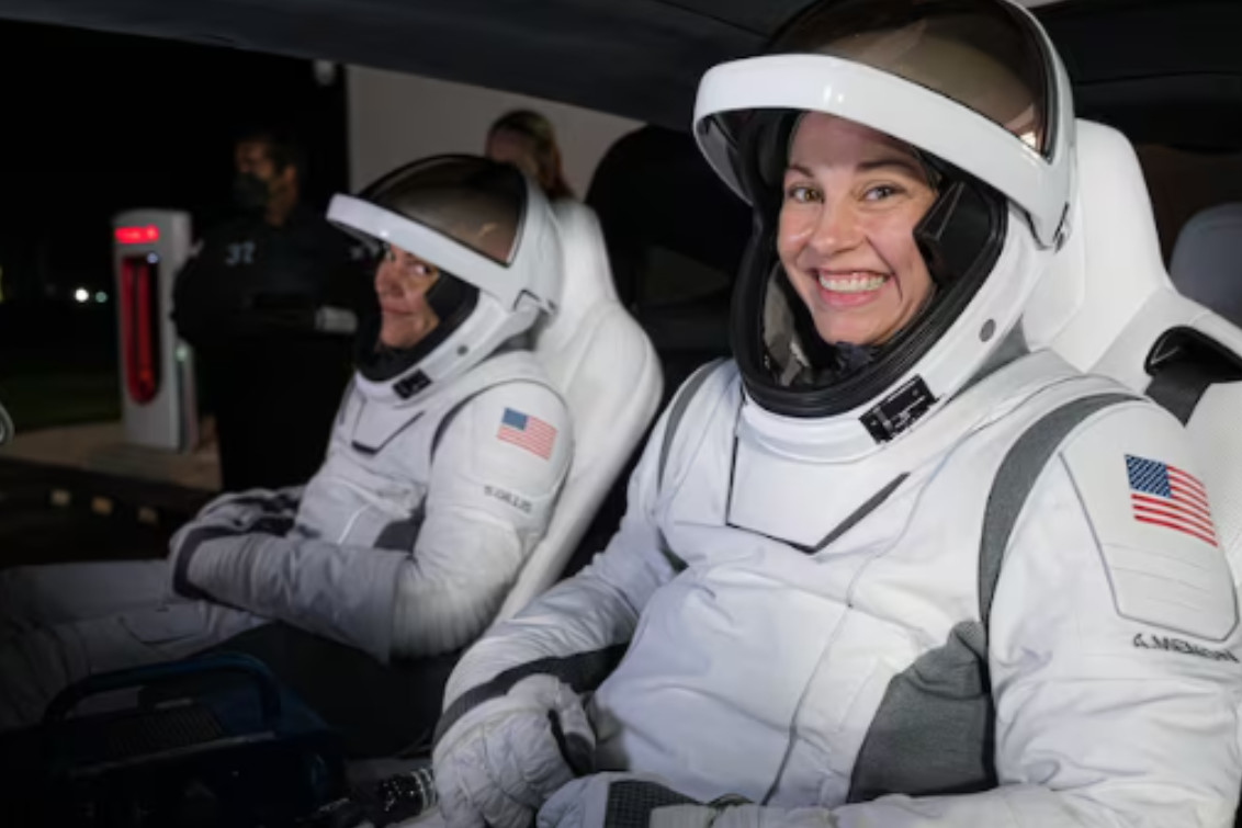  La Misión Polaris de SpaceX hizo historia con la primera caminata espacial de turistas