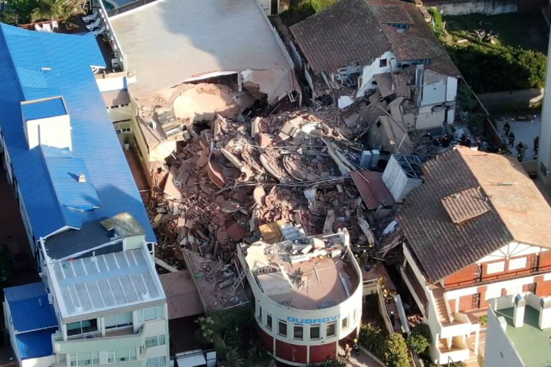  Derrumbe en el hotel de Villa Gesell: encontraron muerto a un jubilado 