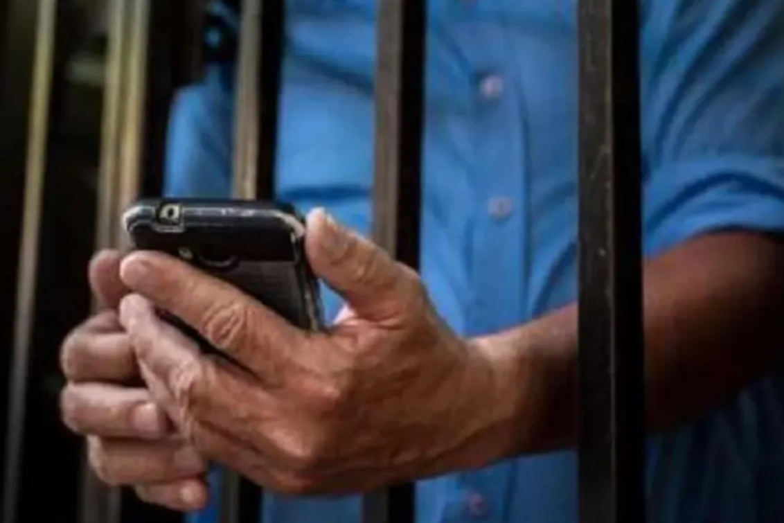 Concejales le pidieron el gobierno de Kicillof que prohíba el uso de celulares en las cárceles