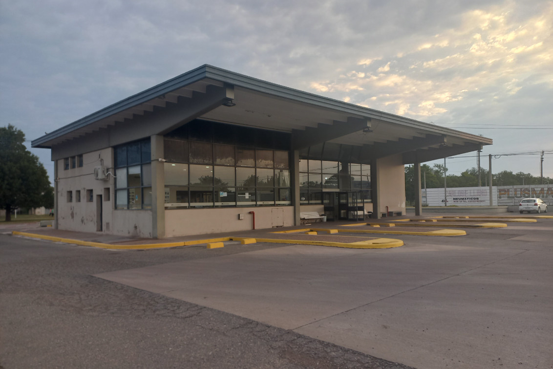  Terminal de Ómnibus: Reclaman obras urgentes por filtraciones y goteras