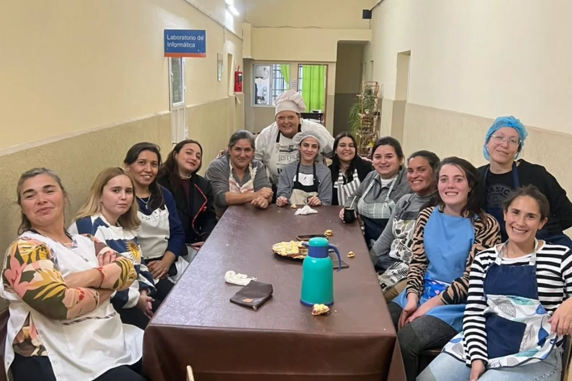  Finalizó el Curso de Cocinero para Comedor Escolar en el Centro de Formación Profesional