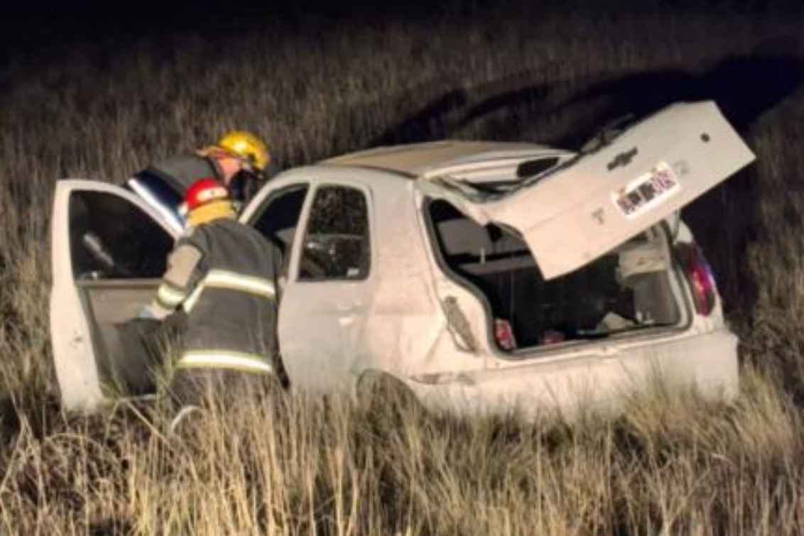  Salió de la ruta y terminó en la banquina cerca de Stroeder