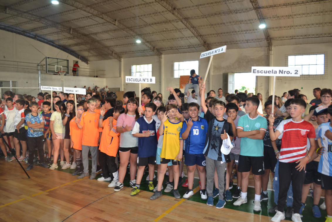  Hoy comienza el campeonato de Fútbol infantil de salón “Por un Niño Sano” de Canal 2