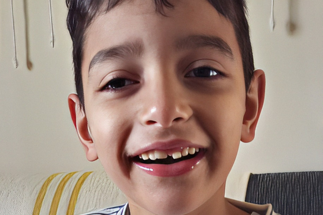 Álvaro necesita viajar a México para un tratamiento y su familia lanza una campaña solidaria