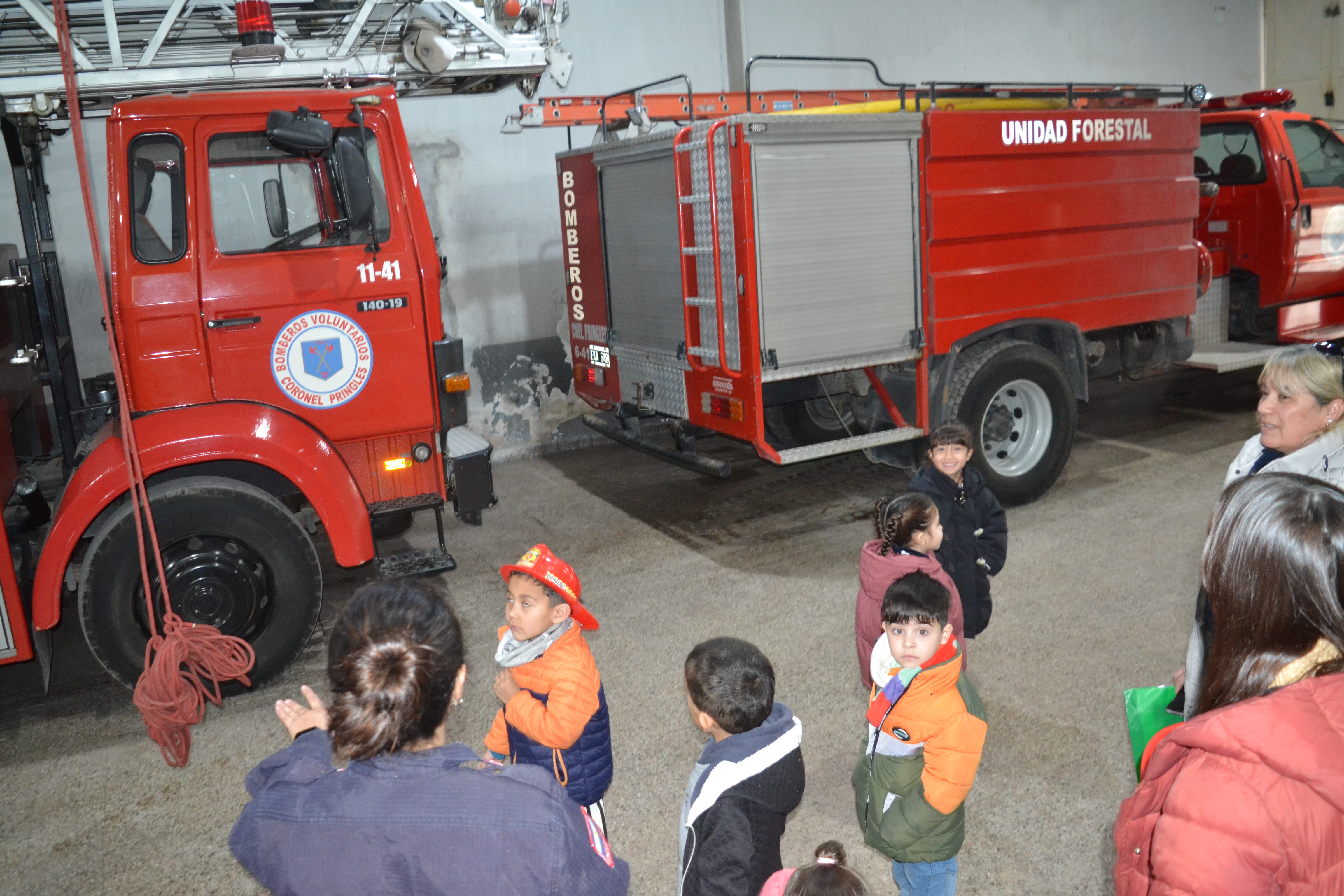  Los pequeños de la UDI “Nidito de Amor” conocieron de cerca la labor de los Bomberos Voluntarios