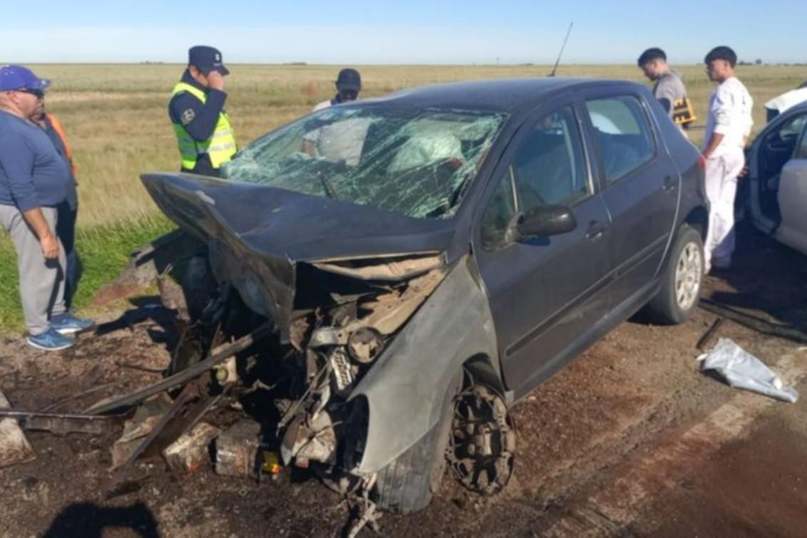 Tres personas fallecieron en un trágico choque en el cruce de las rutas 3 y 3 Vieja