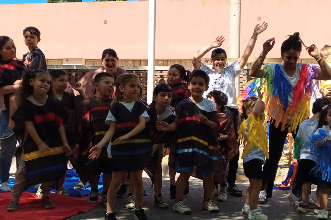  El Jardín de Infantes N° 901 vivió su fiesta recreativa con un cierre intercultural