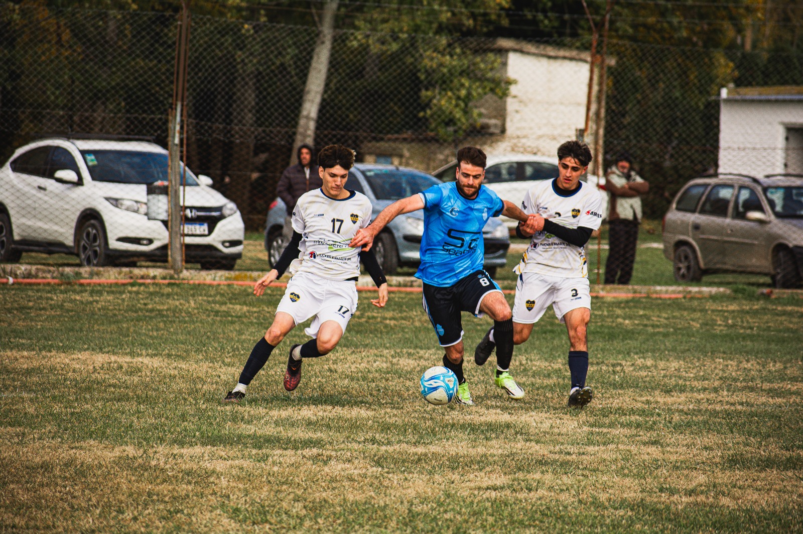 Altas, bajas y el fixture del "Celeste" en la Liga Regional