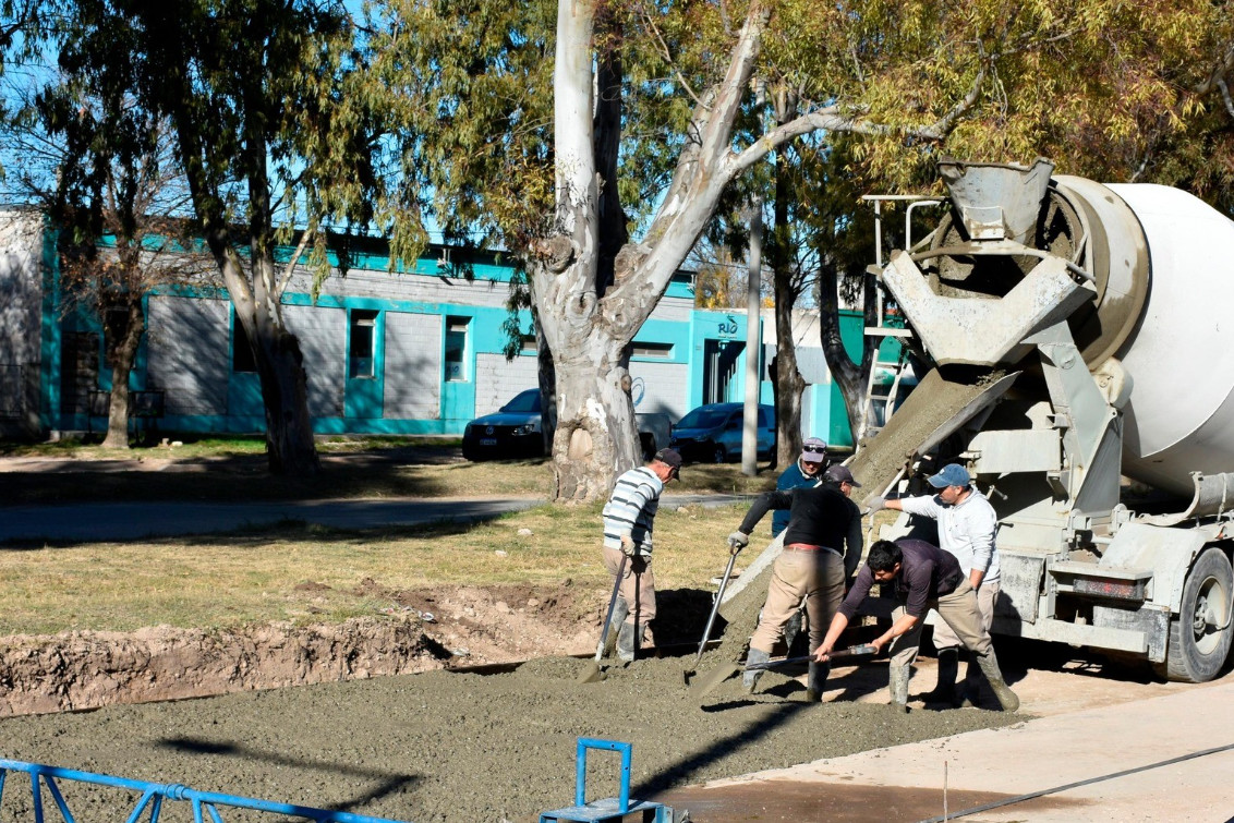  Avanza la pavimentación de Boulevard 1