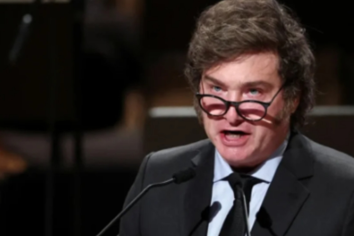 El presidente Javier Milei denunció a tres periodistas por injurias