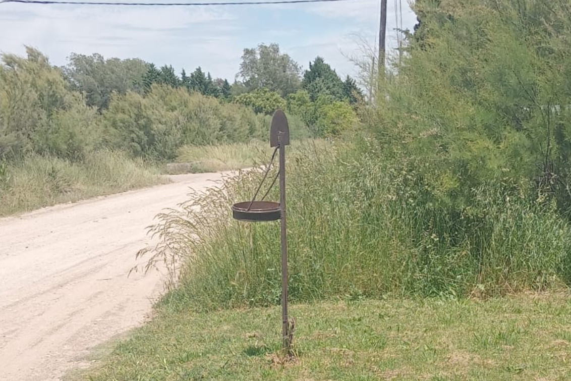 Vecinos del barrio Roca piden limpieza de terrenos