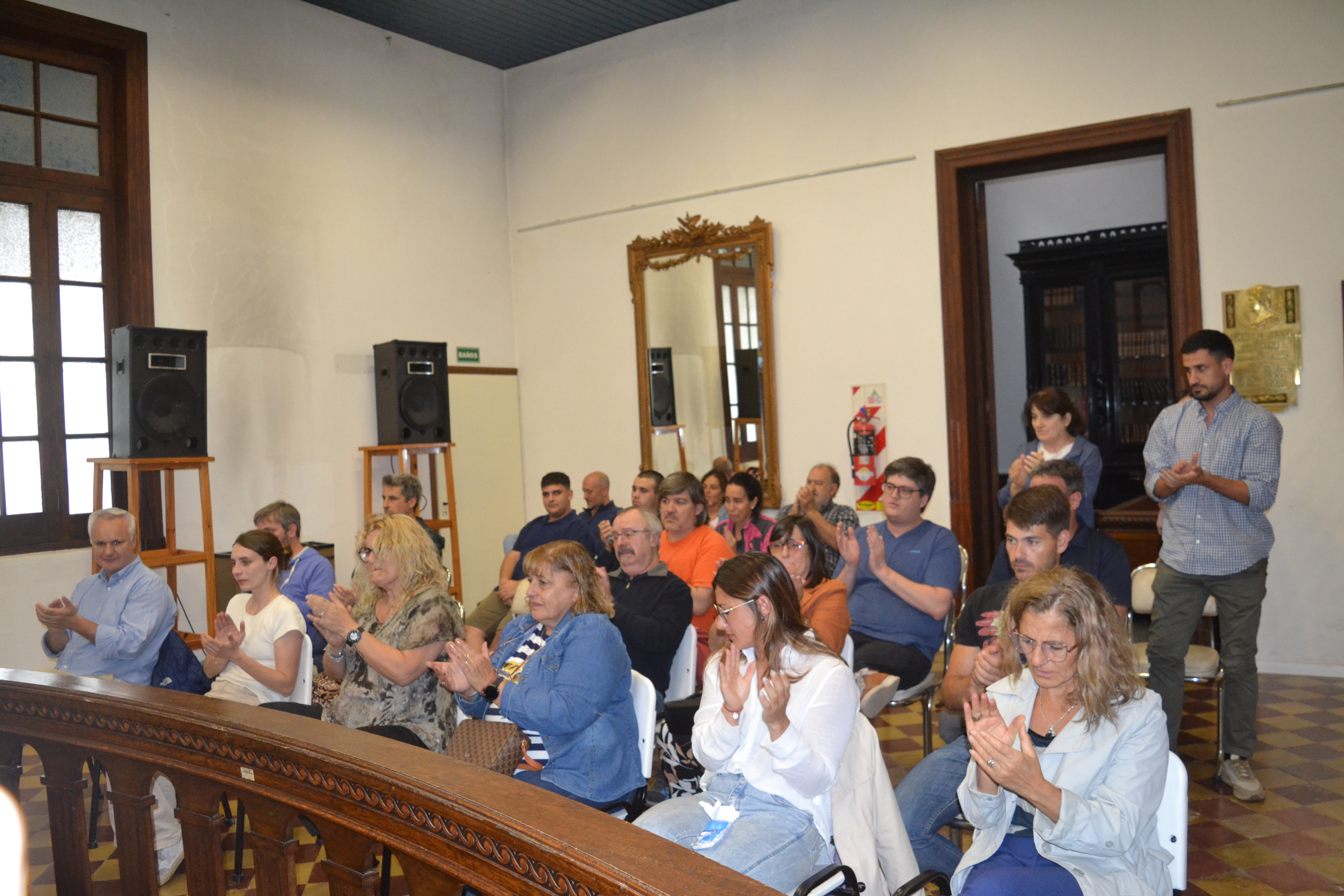  El Concejo Deliberante aprobó denominar “Raúl Baqueiro” a las piletas del Balneario Municipal