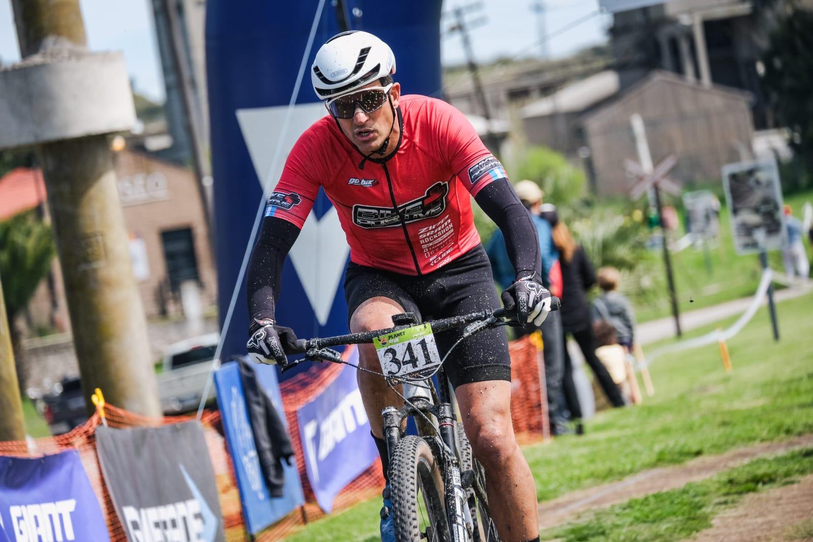 Berruet y Sieben en carrera