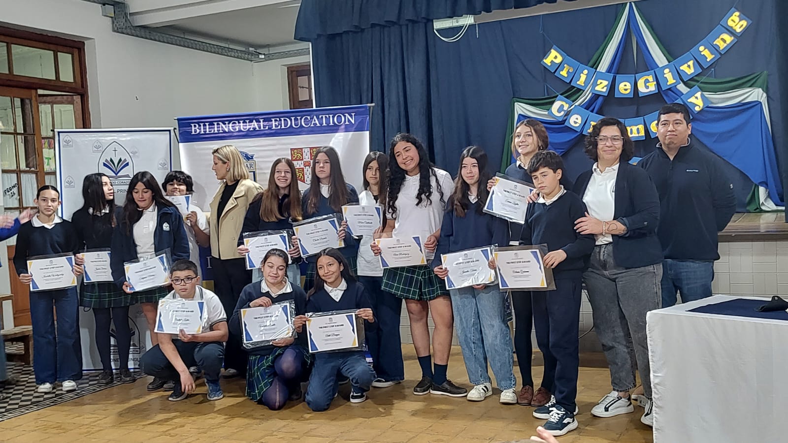  Entregaron certificados de inglés a los alumnos del Colegio Sagrado Corazón