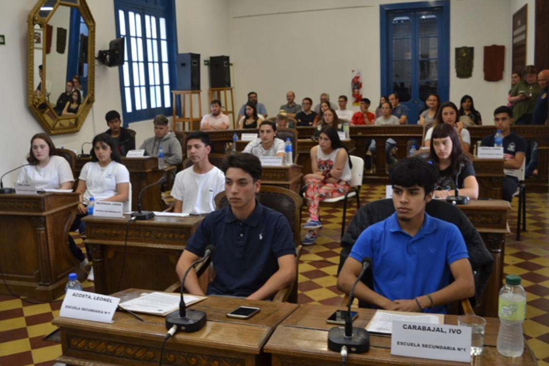 Lanzan una nueva edición del Concejo Deliberante Estudiantil y convocan a jóvenes del distrito