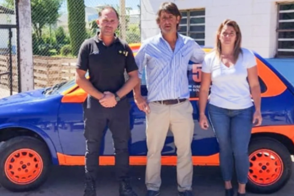  En la cárcel de Saavedra reacondicionaron un auto que competirá en el Rally de Coronel Pringles