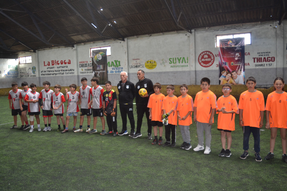  Con dos triunfos, comenzó el Torneo de Fútbol Infantil de Salón de Canal 2