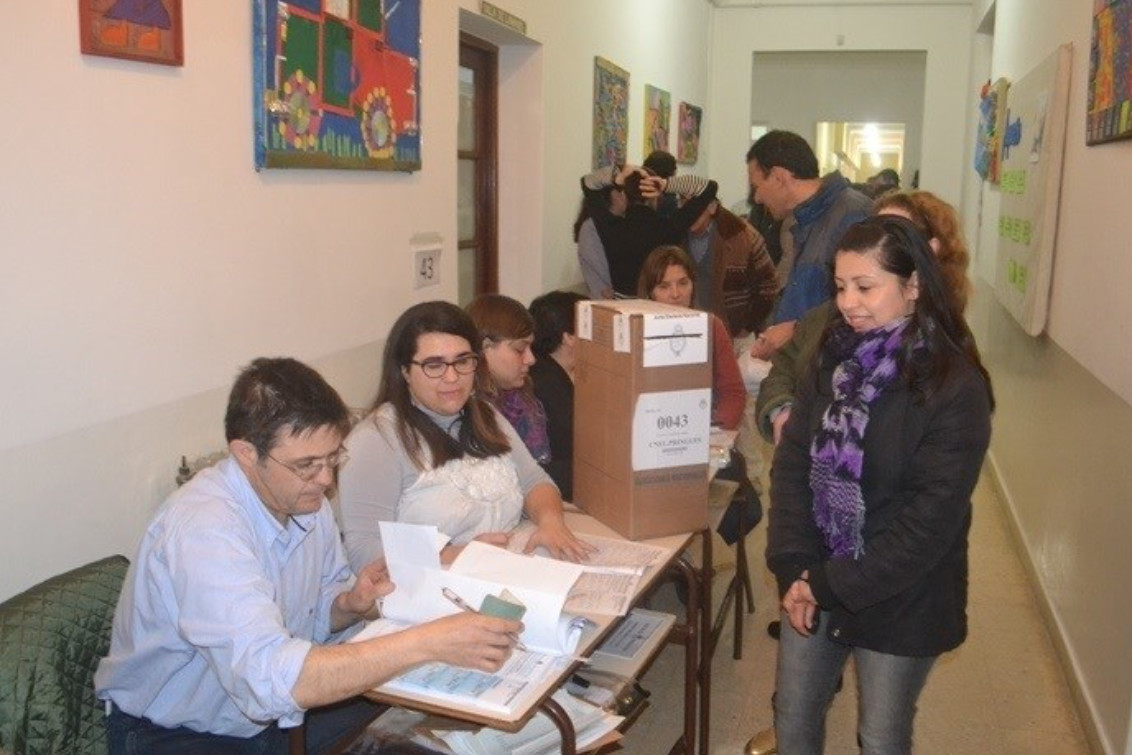  Cambios en mesas y escuelas: Llaman a consultar el padrón antes de votar