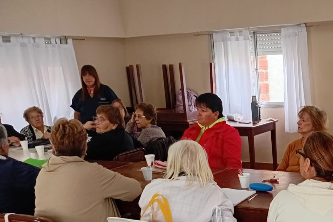  Con gran participación comenzaron los talleres para adultos mayores y personas con discapacidad