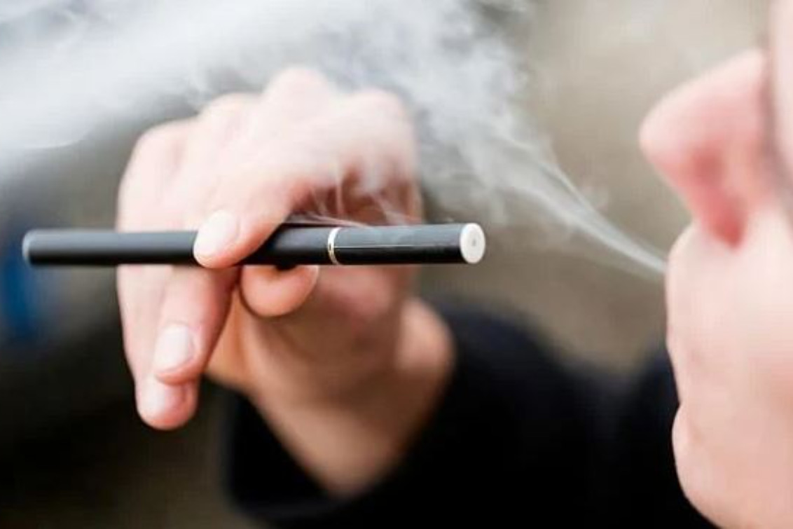   Buscan prohibir el uso de cigarrillos electrónicos en espacios públicos de Pringles