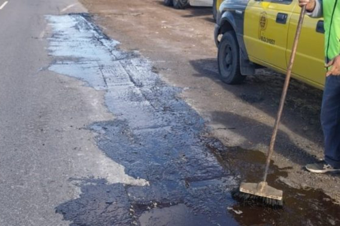 Vialidad de la Provincia realiza trabajos de mejora en la Ruta Provincial 51
