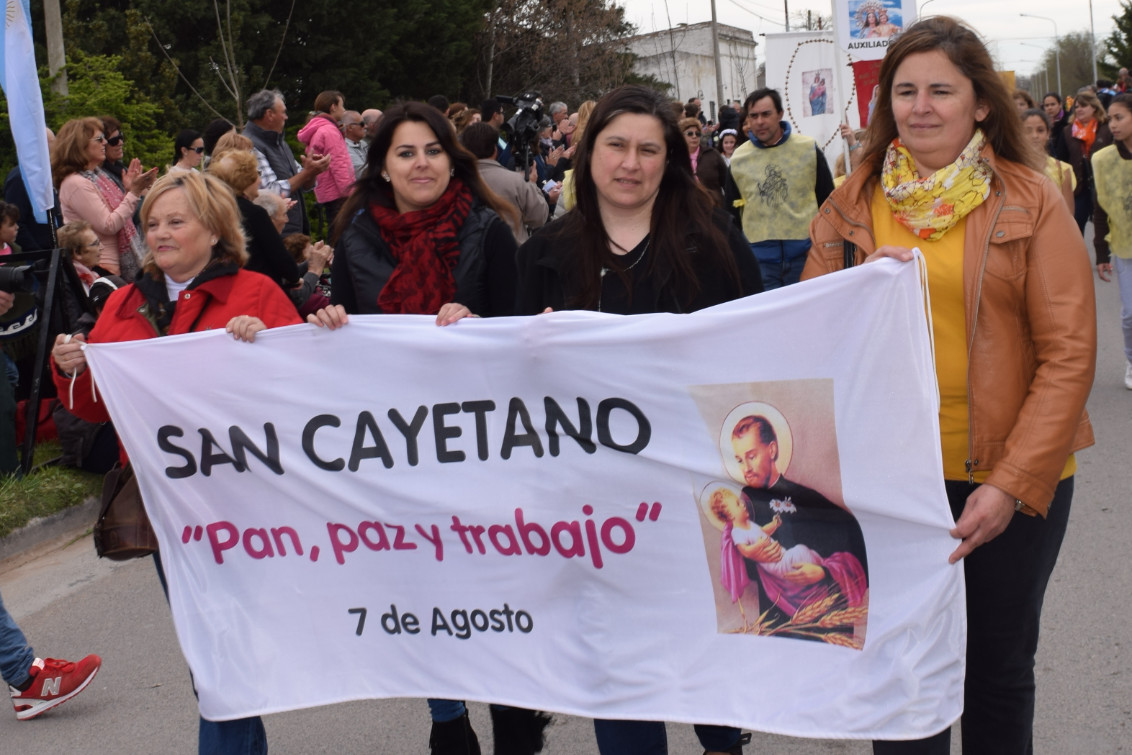 HOY SE CELEBRA LA FIESTA PATRONAL DE SAN CAYETANO