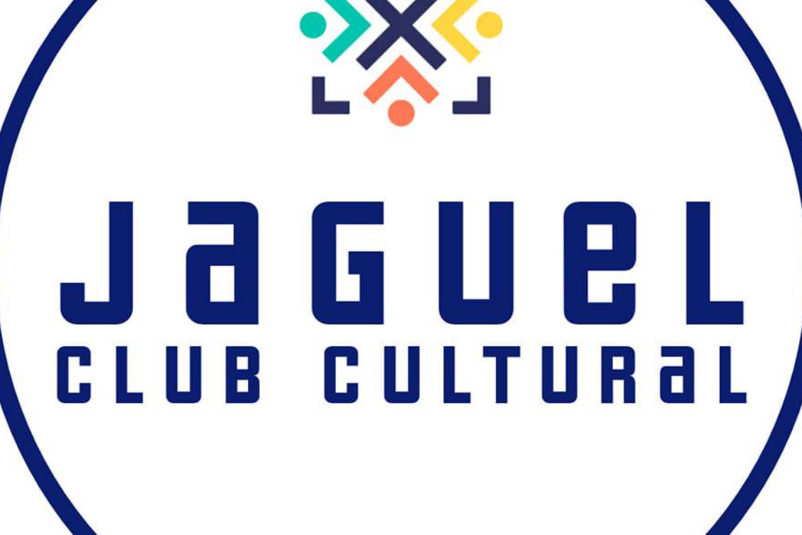 Noche de canciones latinoamericanas y algo mas