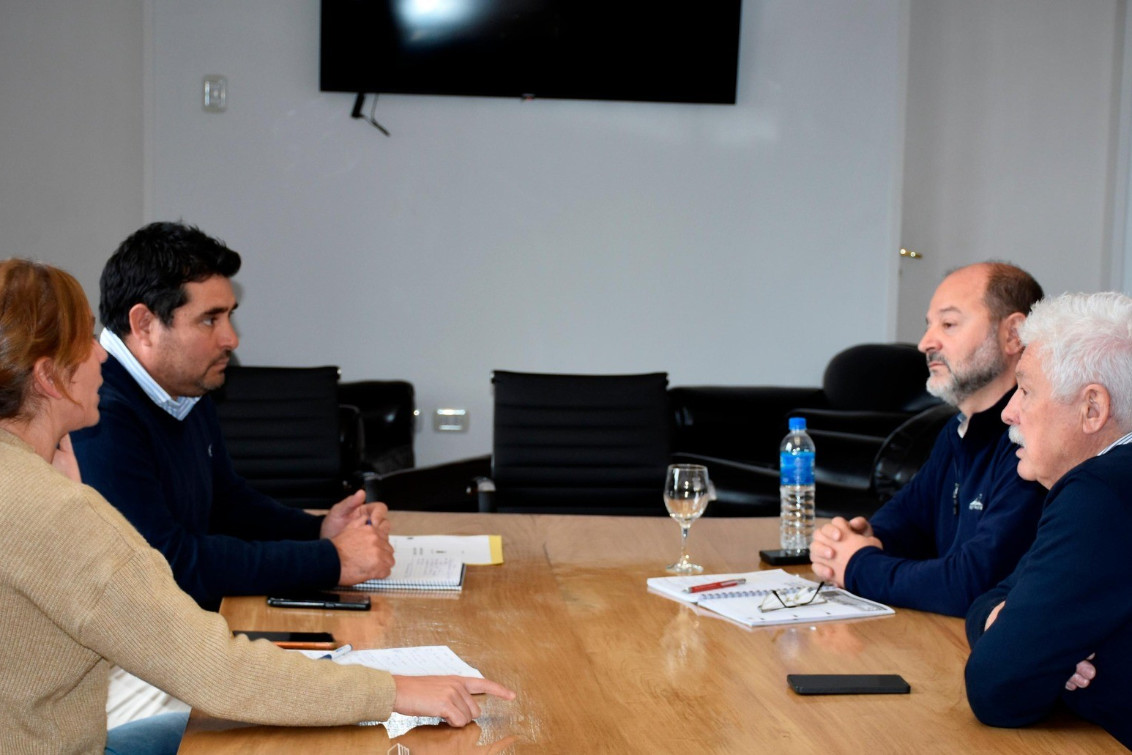 El Municipio y el Colegio de Ingenieros avanzan en una propuesta para fortalecer la red vial rural