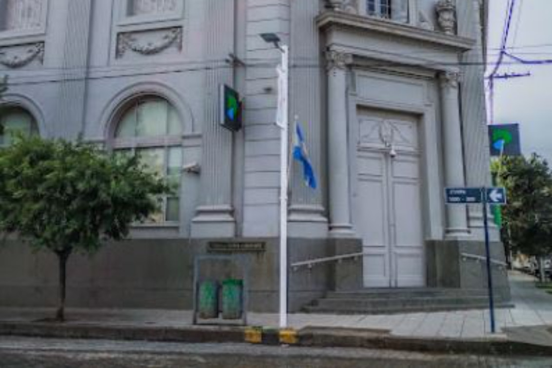   Los bancos volverán al horario habitual desde el miércoles 25 de marzo