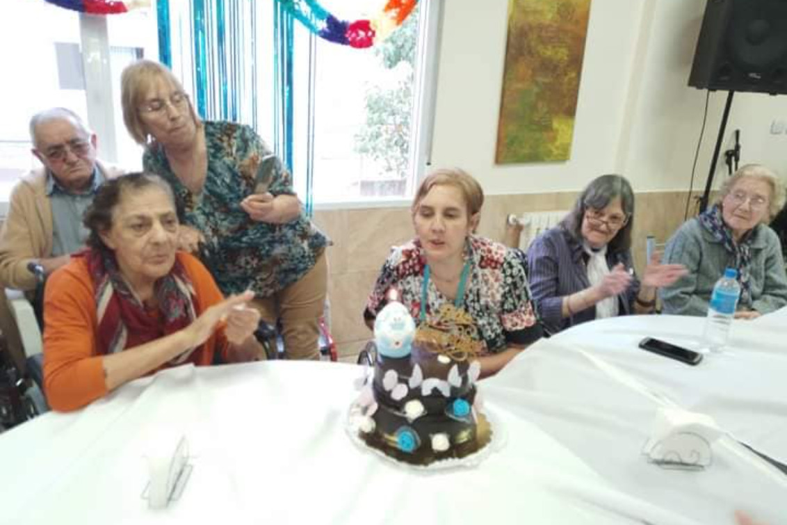 SE FESTEJARON CUMPLEAÑOS EN EL HOGAR “EL REMANSO” 