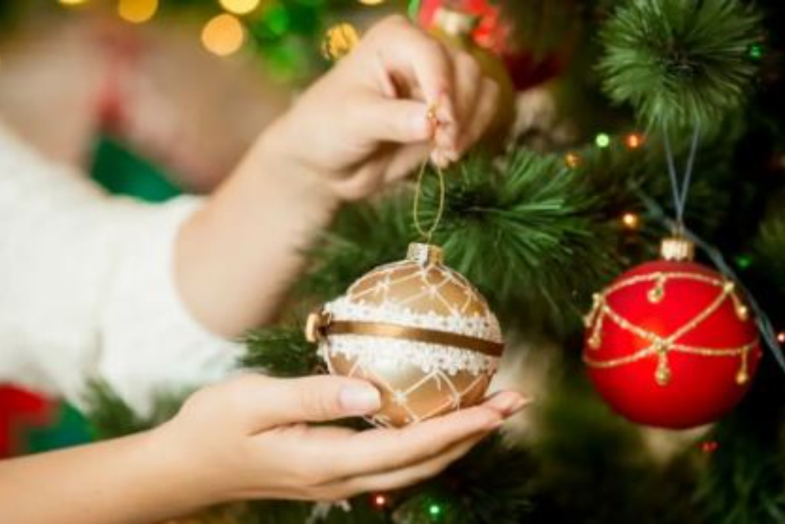 Una tradición: por qué armamos el arbolito de Navidad el 8 de diciembre