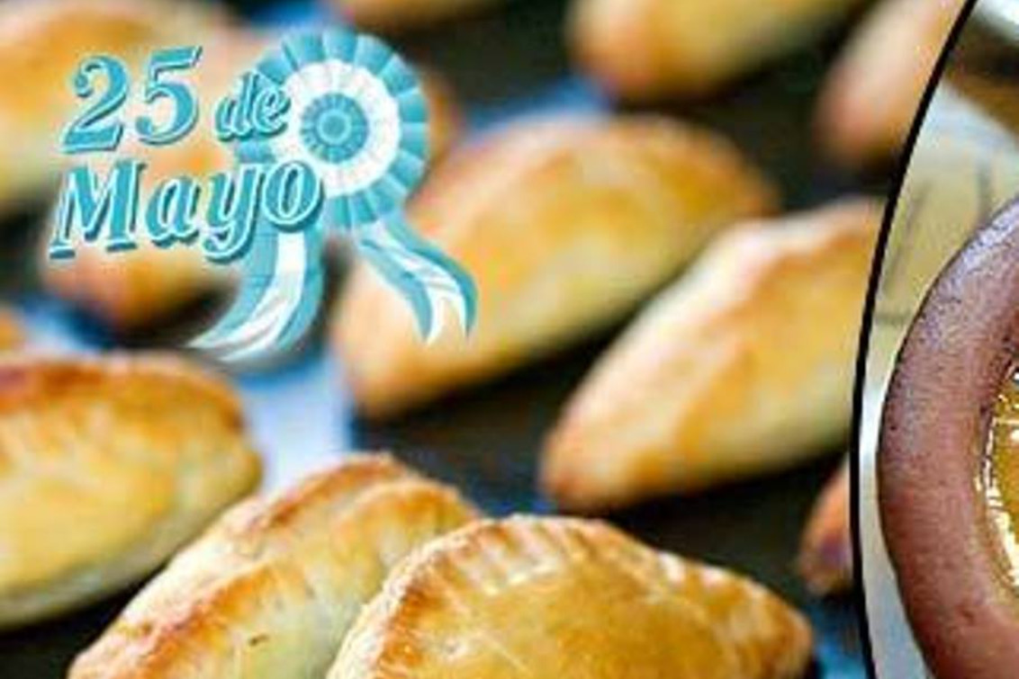 Clásicas empanadas fritas de carne cortada a cuchillo