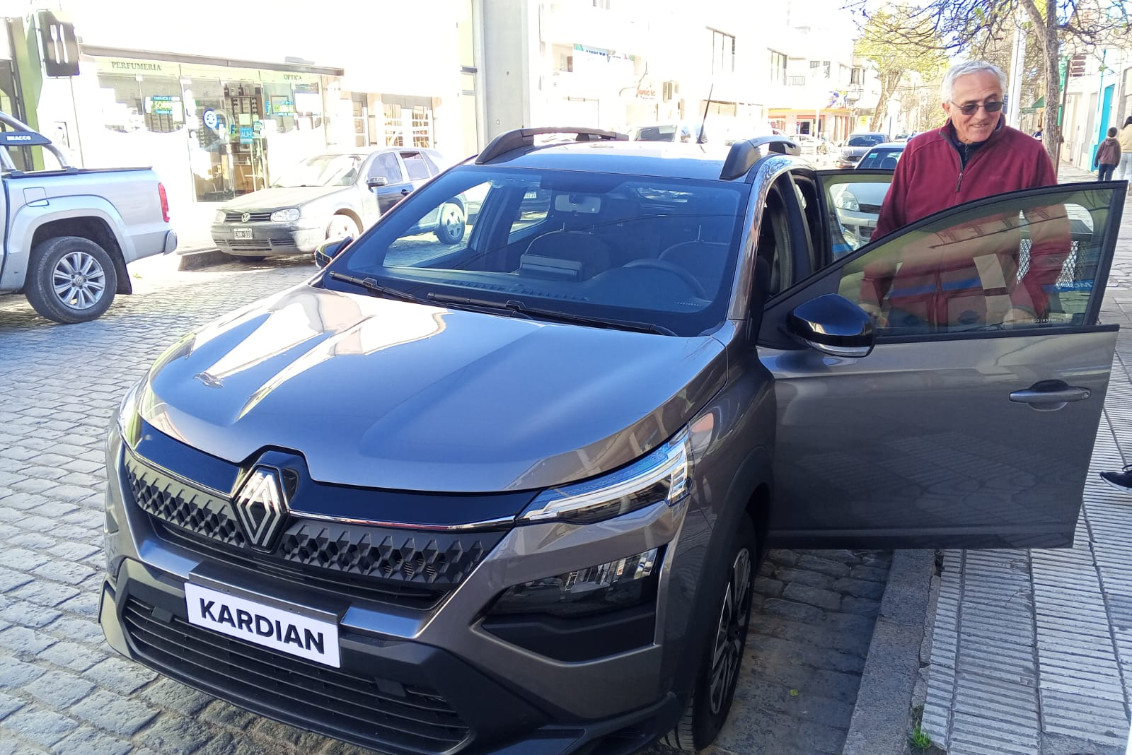 Un 0 km para soñar: Alem presentó el Kardian y entregó el primer premio en efectivo