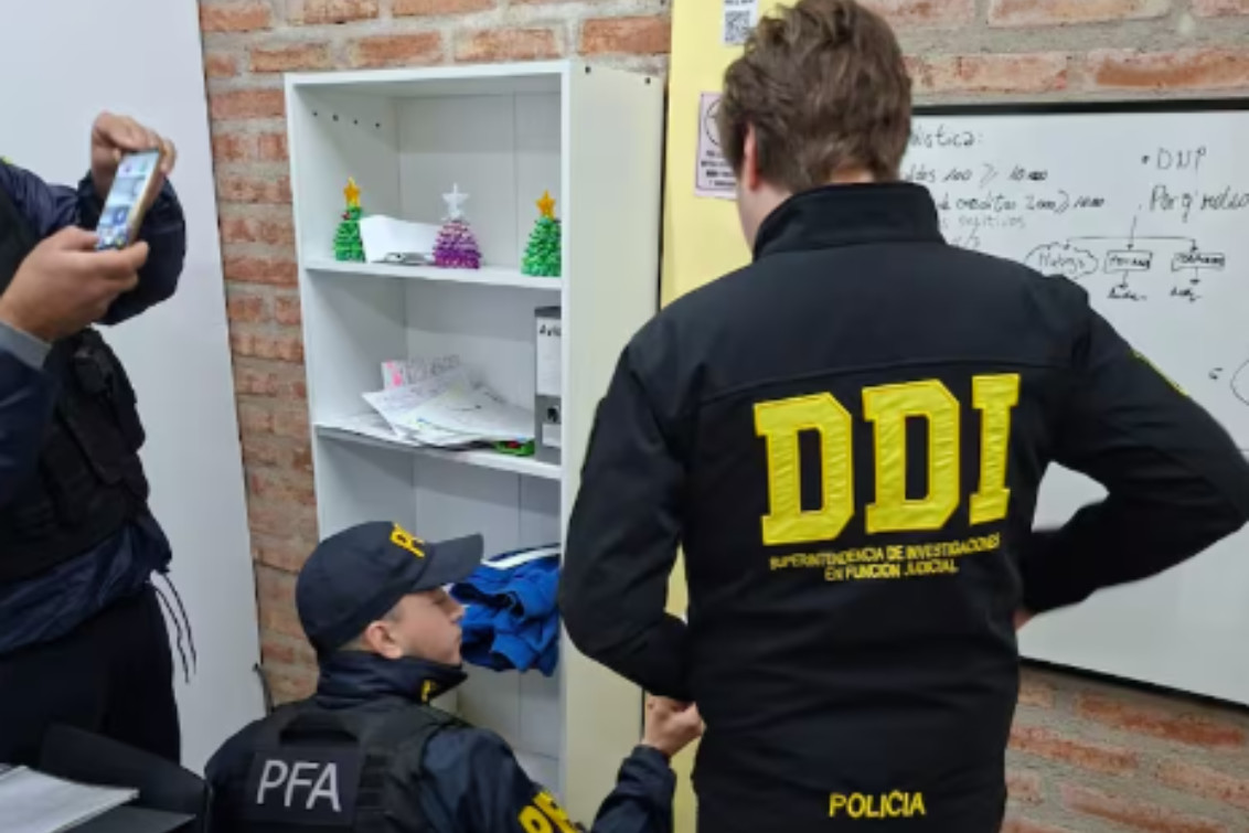 Un empresario proveedor de Internet está acusado de revender MagisTV, el mayor sitio de TV “pirata”