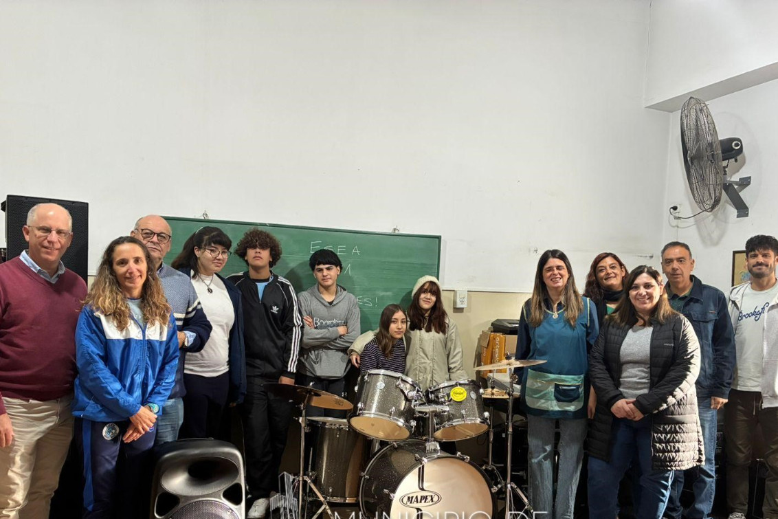 Más recursos para la educación: nuevas herramientas para la ESEA Nº 2 y el CEF Nº 25